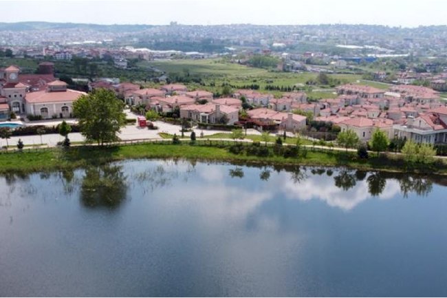 Arnavutköy- Neo Gölpark Villaları