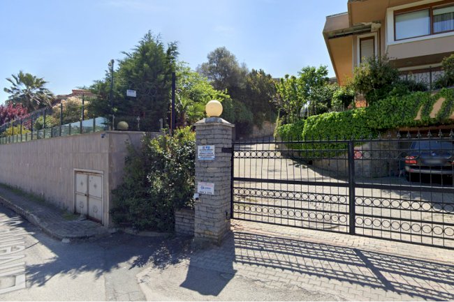 Üsküdar- Palmiye Boğaziçi Evleri