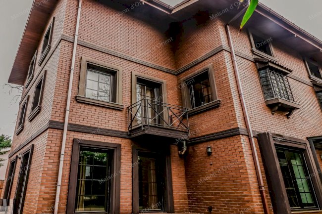 Levent Villalar Bölgesi Müstakil Yaşam Alanı İsteyenler İçin Çok Cazip Bir Yaşam Alanı.