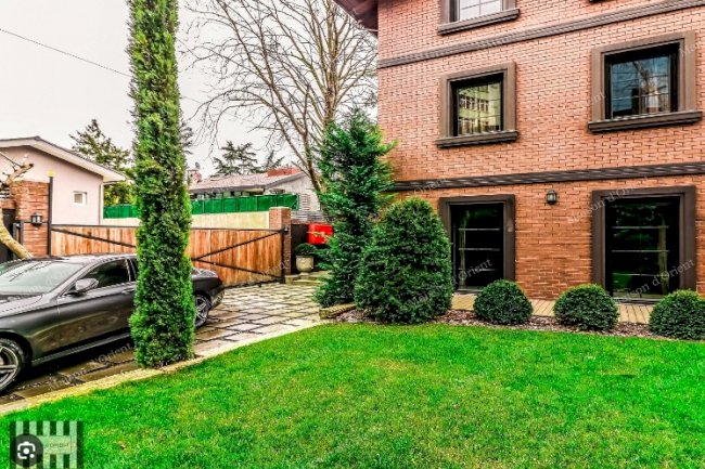 Beşiktaş Villa Emlakçısı Hangi Niteliklere Sahip Olmalı.