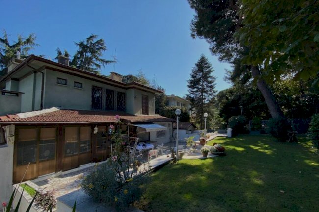 Beşiktaş ta Villa Emlakçılığında Yetkinliğim Gelişiyor.