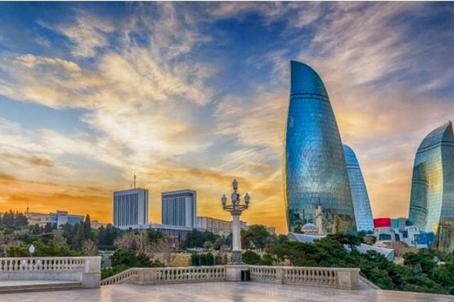 Emsalsiz yalı dairemize Bakü de alıcı arıyorum.